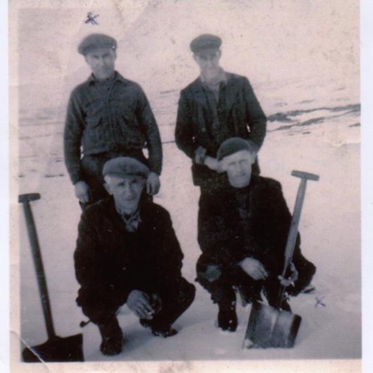 Cornelius Bennett, Willie Shand & 2 other Dalwhinnie men