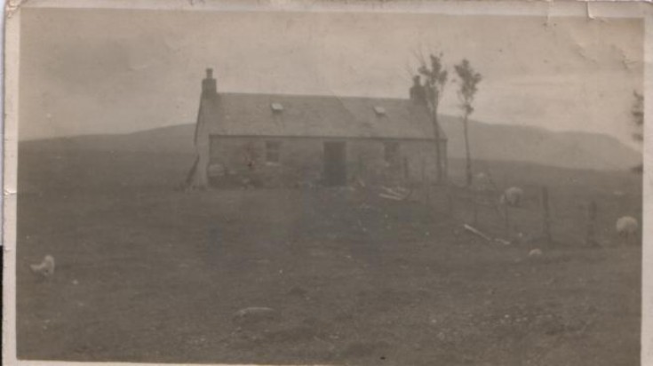 Lochend Cottage c1920