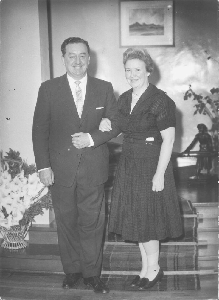 Ma and Pa Kettle at Grampian Hotel