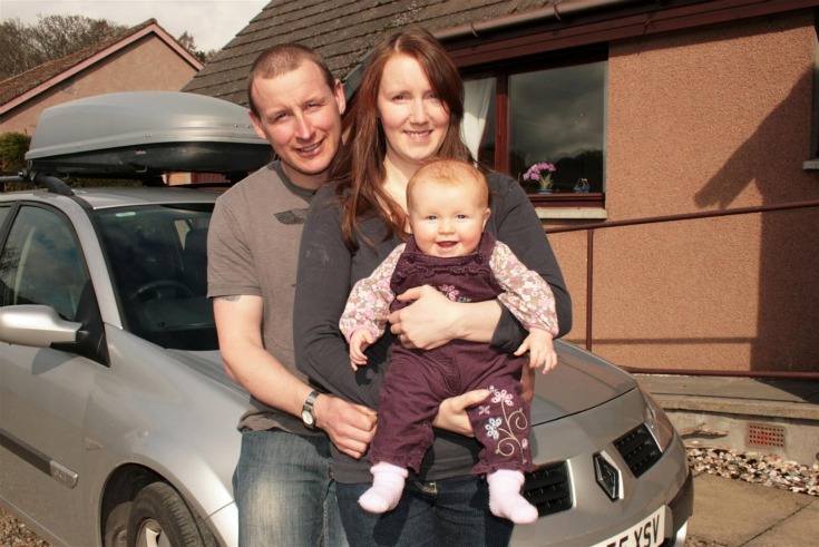 Fara with parents, Wendy and Alan